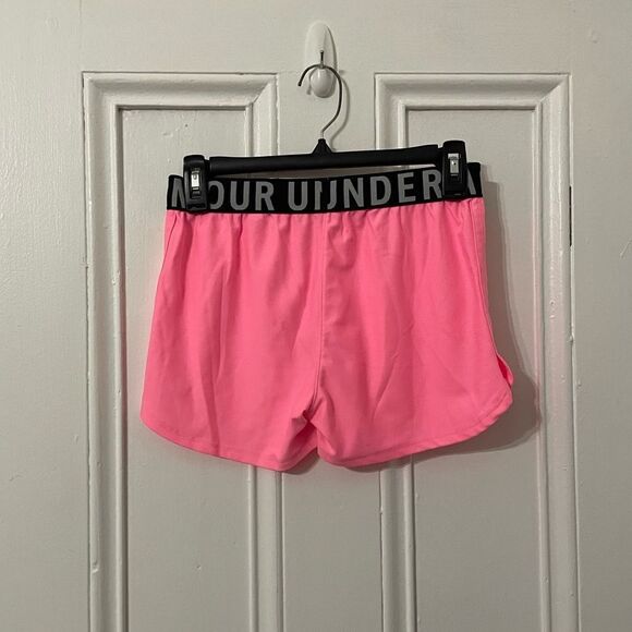 Under Armor athletic shorts - Picture 2 of 4